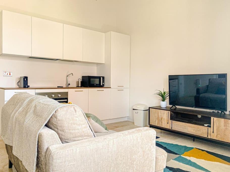 Apartment Designer Furnished - Entire 1b By Solea *