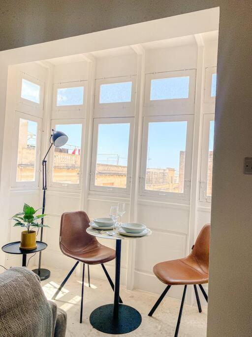 Designer Furnished - Entire 1b By Solea Sliema